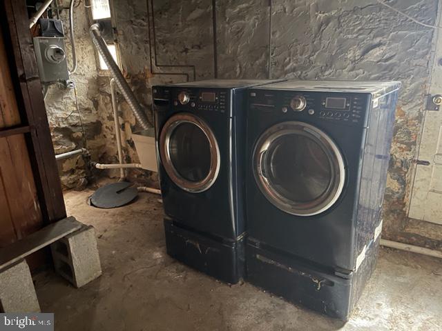 OAKENSHAWE - Residential