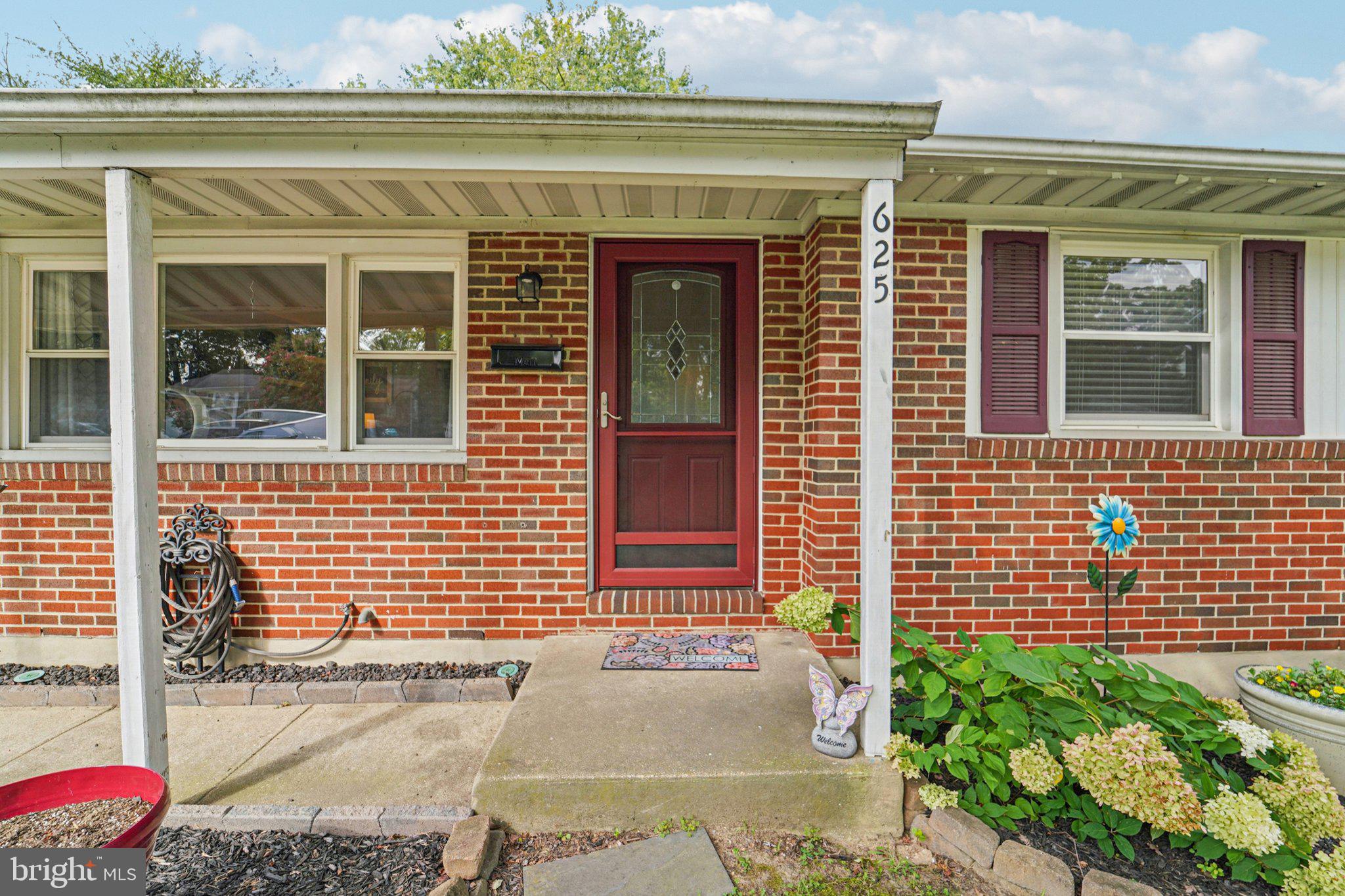 STAGECROFT - Residential