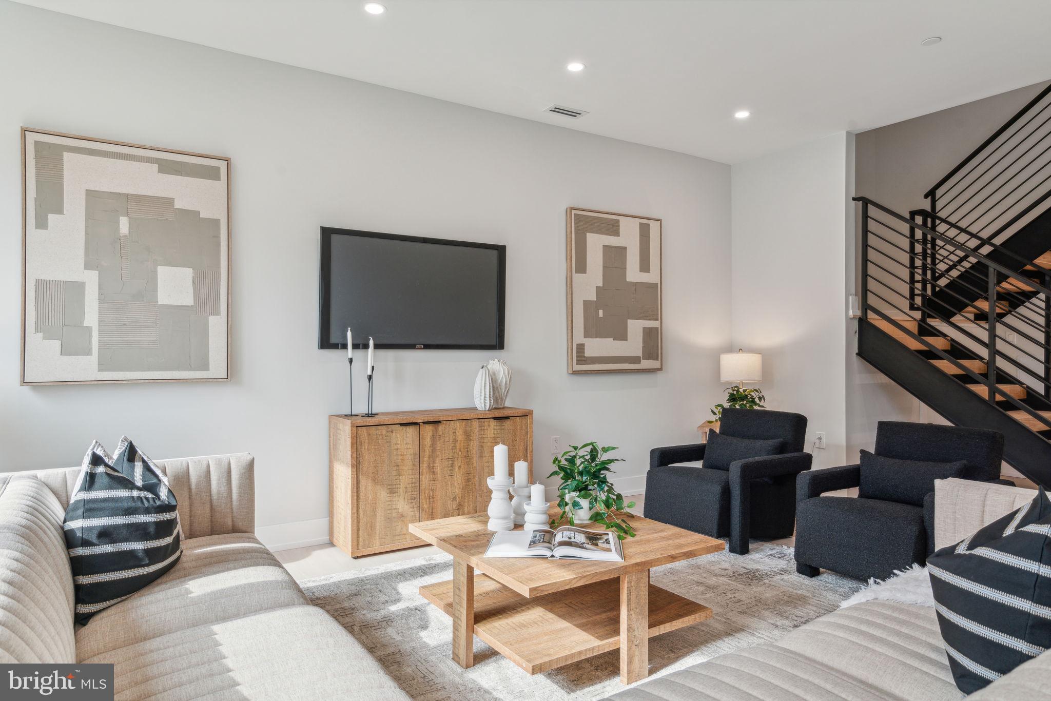 OLD CITY - Residential