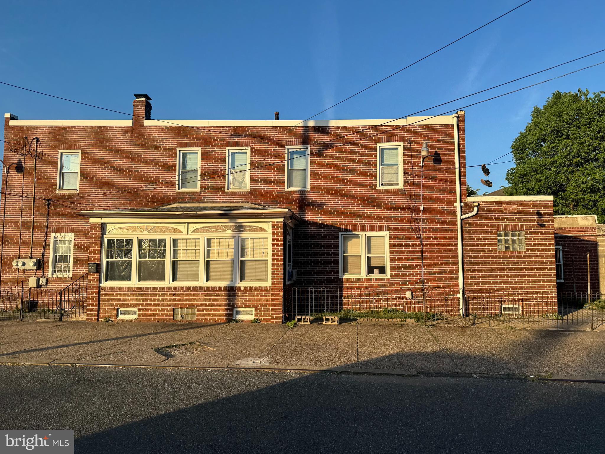 1402 COLLINGS ROAD