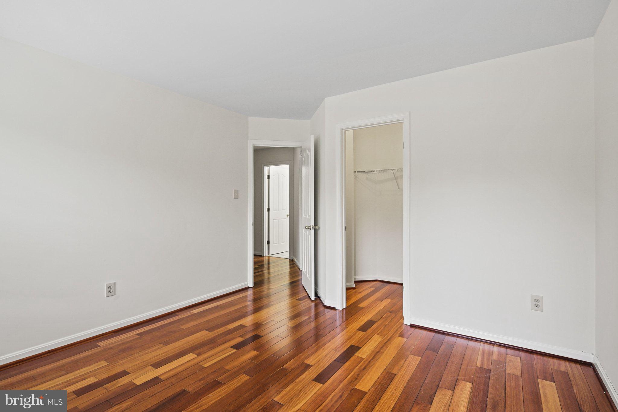 RUSSETT - Residential Lease