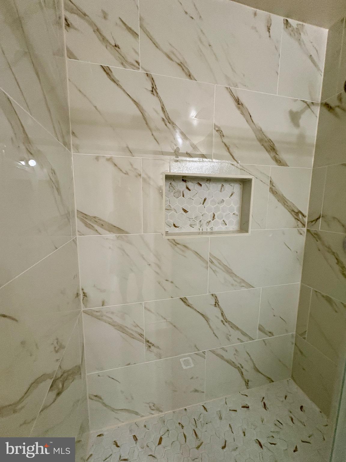 RUSSETT - Residential Lease