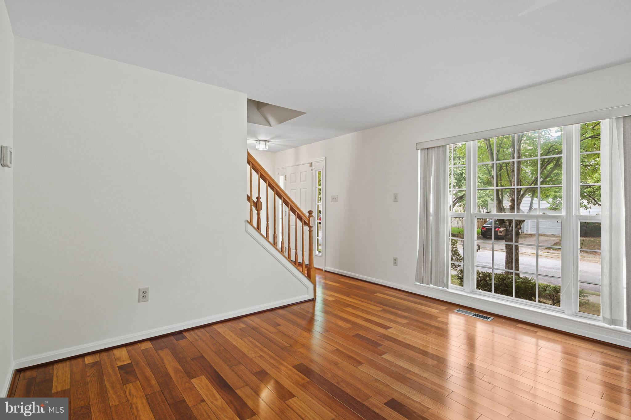 RUSSETT - Residential Lease