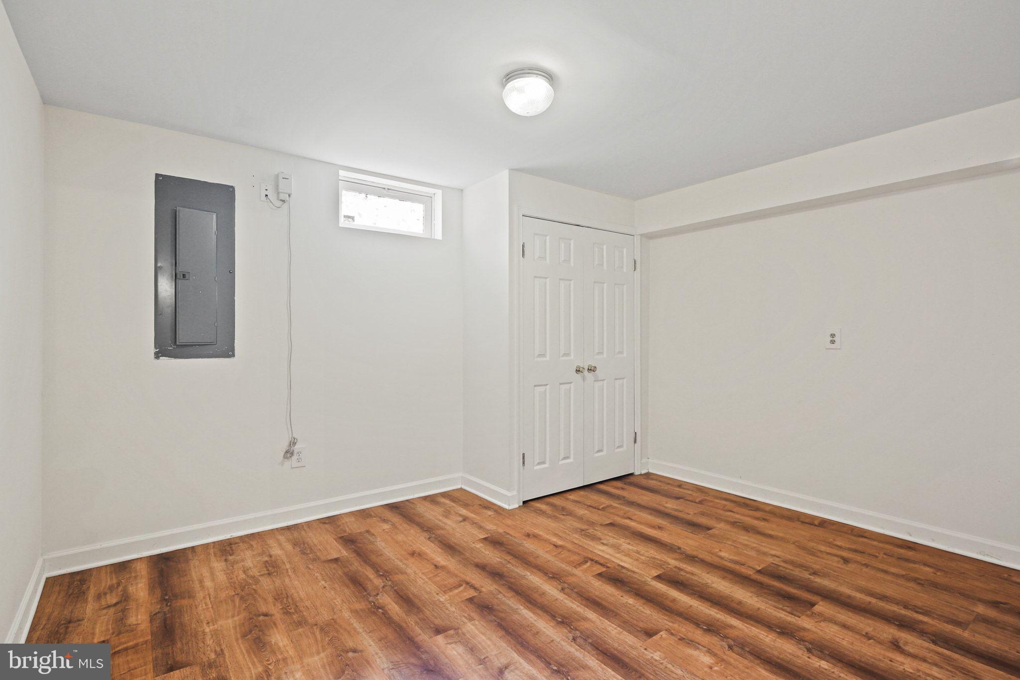 RUSSETT - Residential Lease