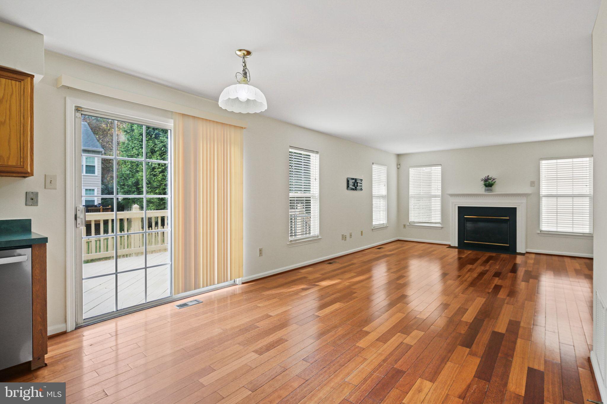 RUSSETT - Residential Lease