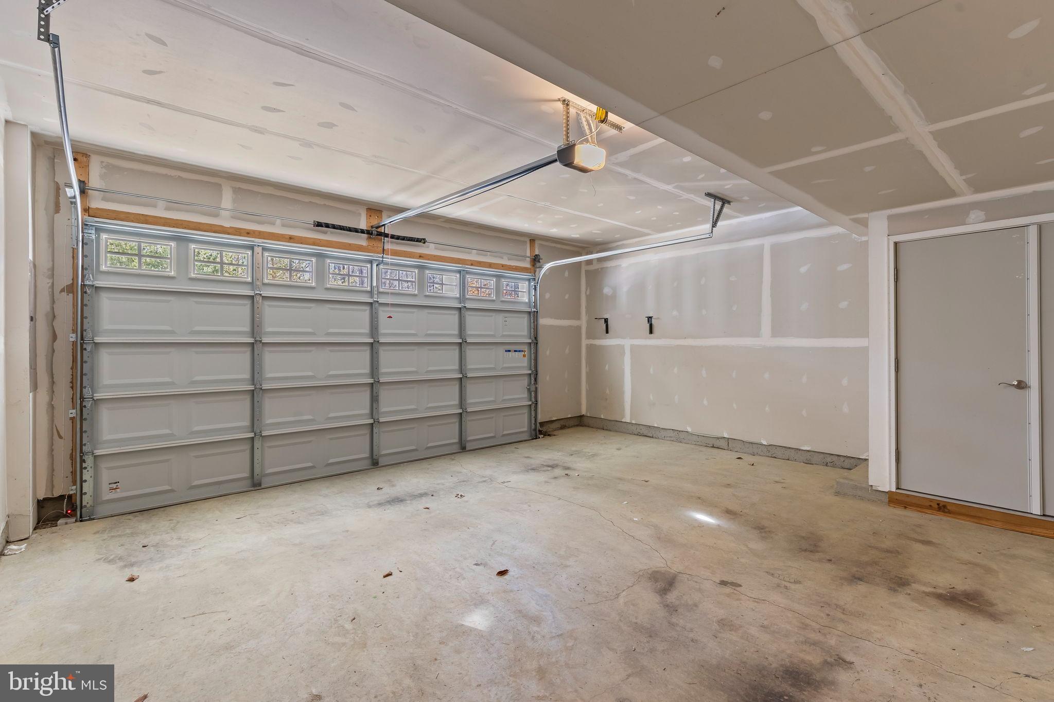 THE VILLAGES OF STEEPLECHASE - Residential