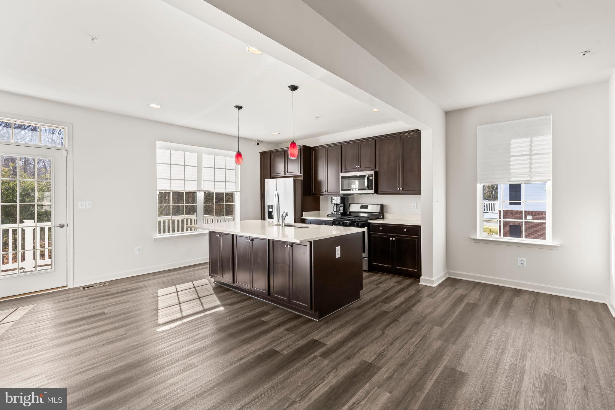 THE VILLAGES OF STEEPLECHASE - Residential