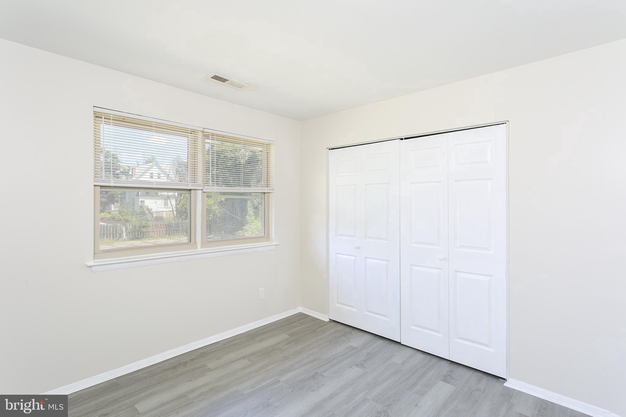 FOREST PARK - Residential Income