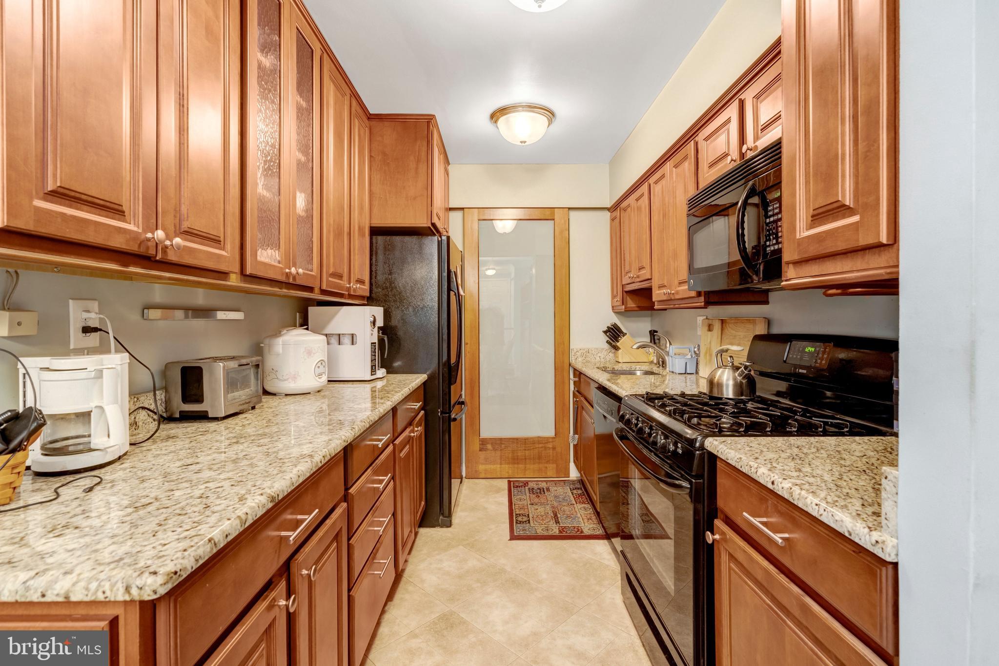 BURKE COVE - Residential