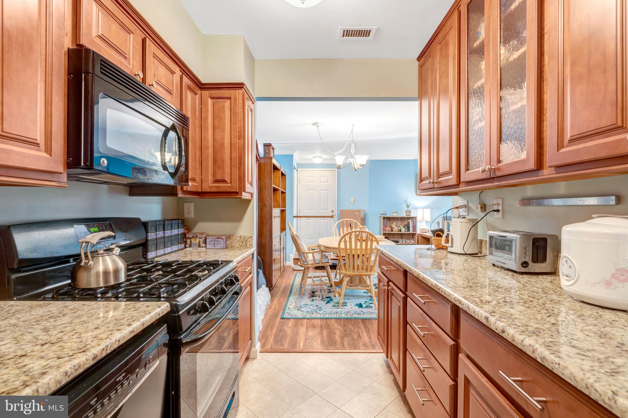 BURKE COVE - Residential