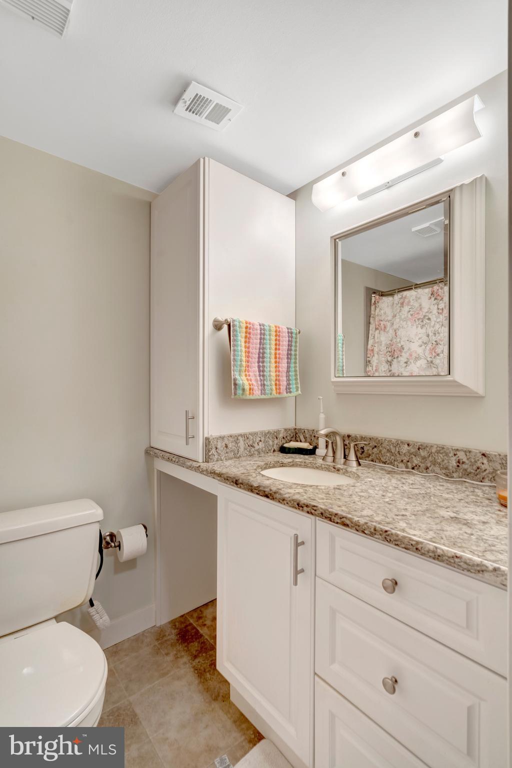 BURKE COVE - Residential