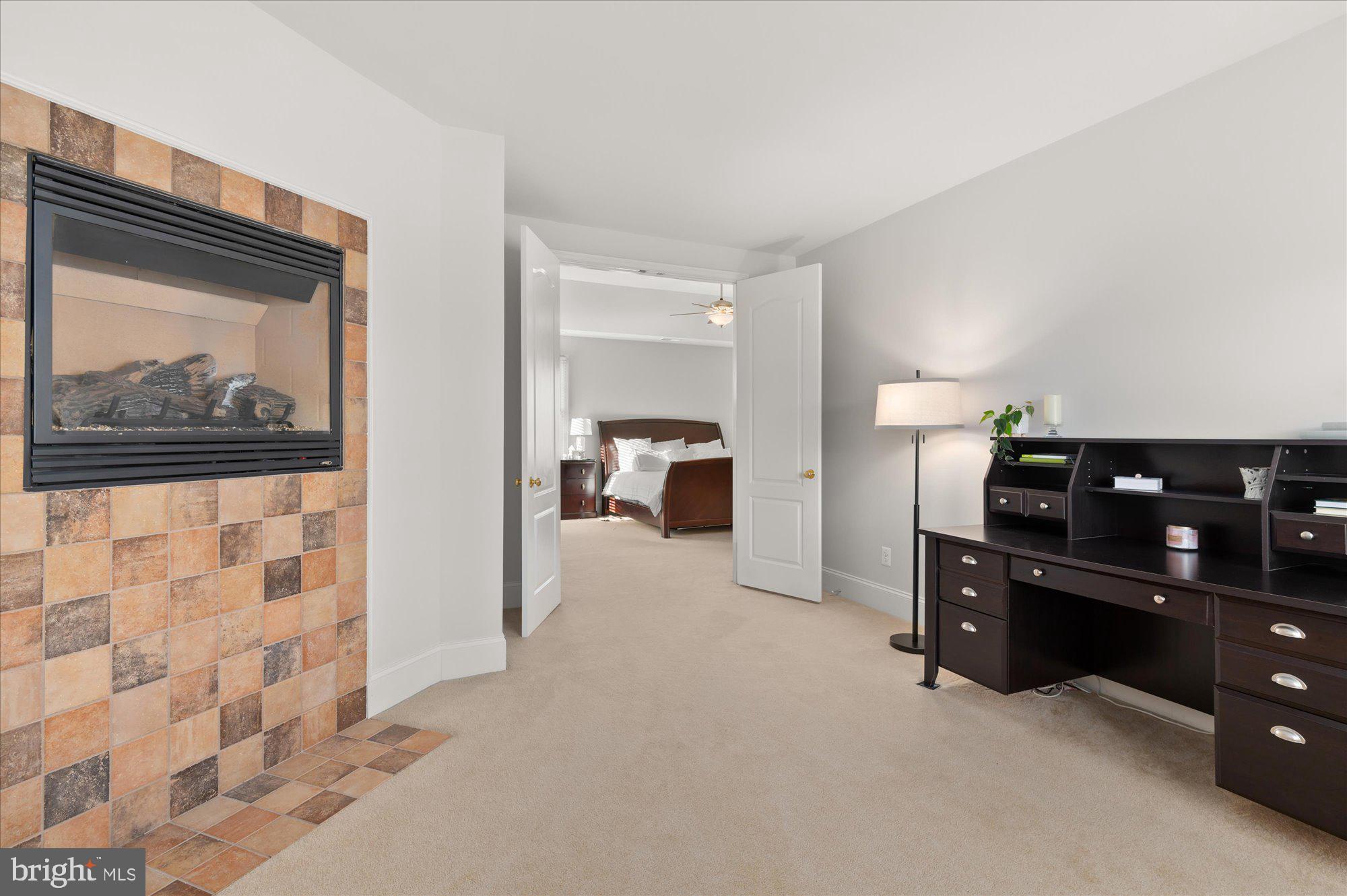 BELMONT COUNTRY CLUB - Residential