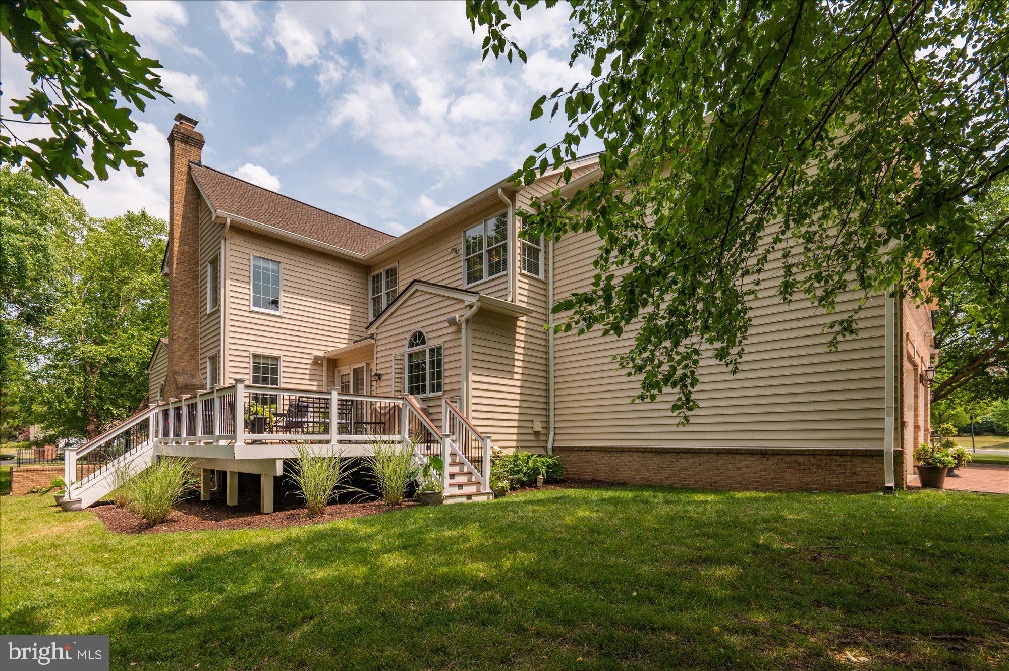 BELMONT COUNTRY CLUB - Residential