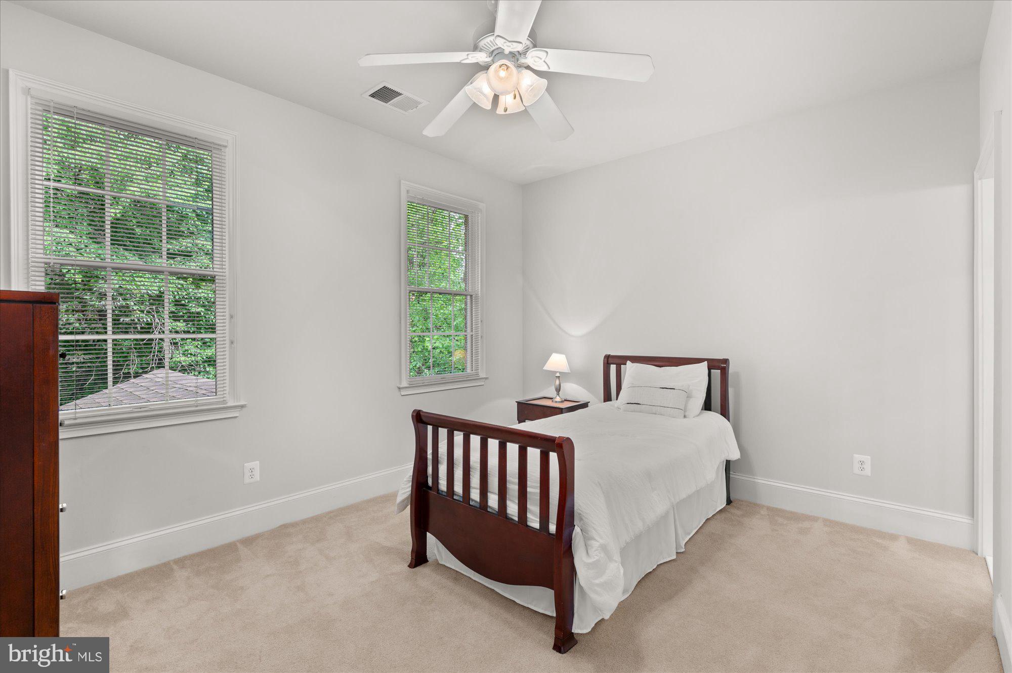 BELMONT COUNTRY CLUB - Residential