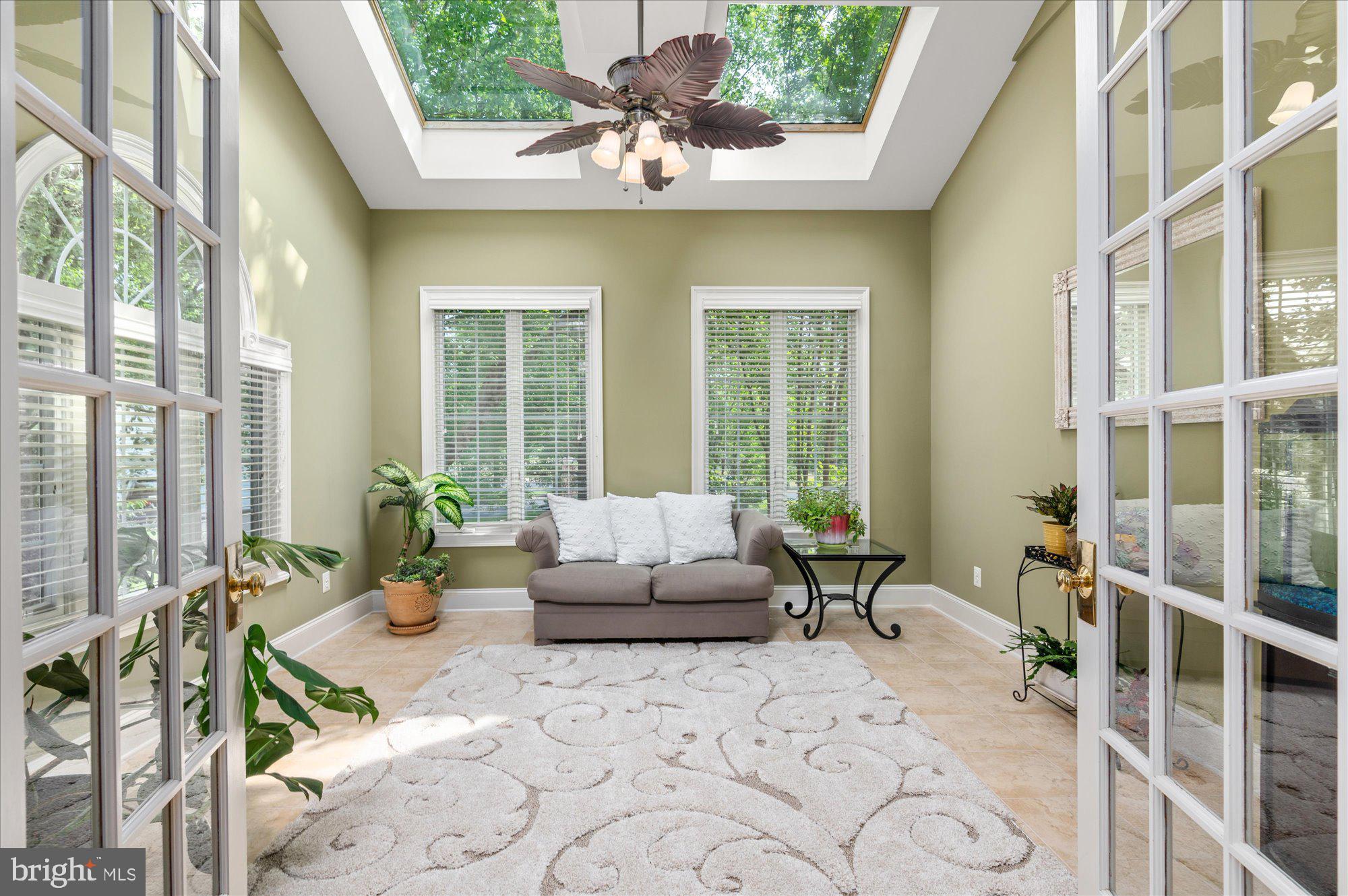 BELMONT COUNTRY CLUB - Residential