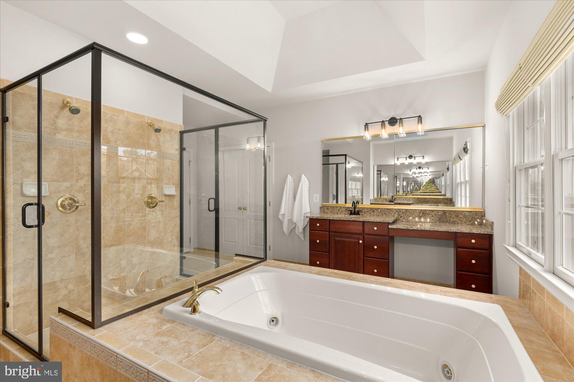 BELMONT COUNTRY CLUB - Residential