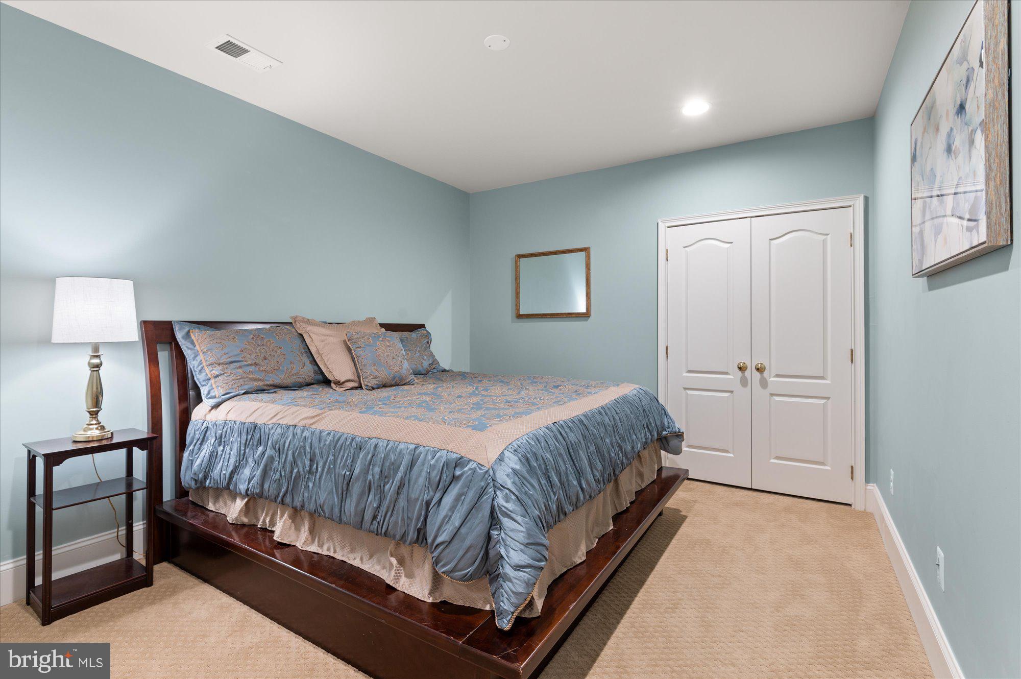 BELMONT COUNTRY CLUB - Residential