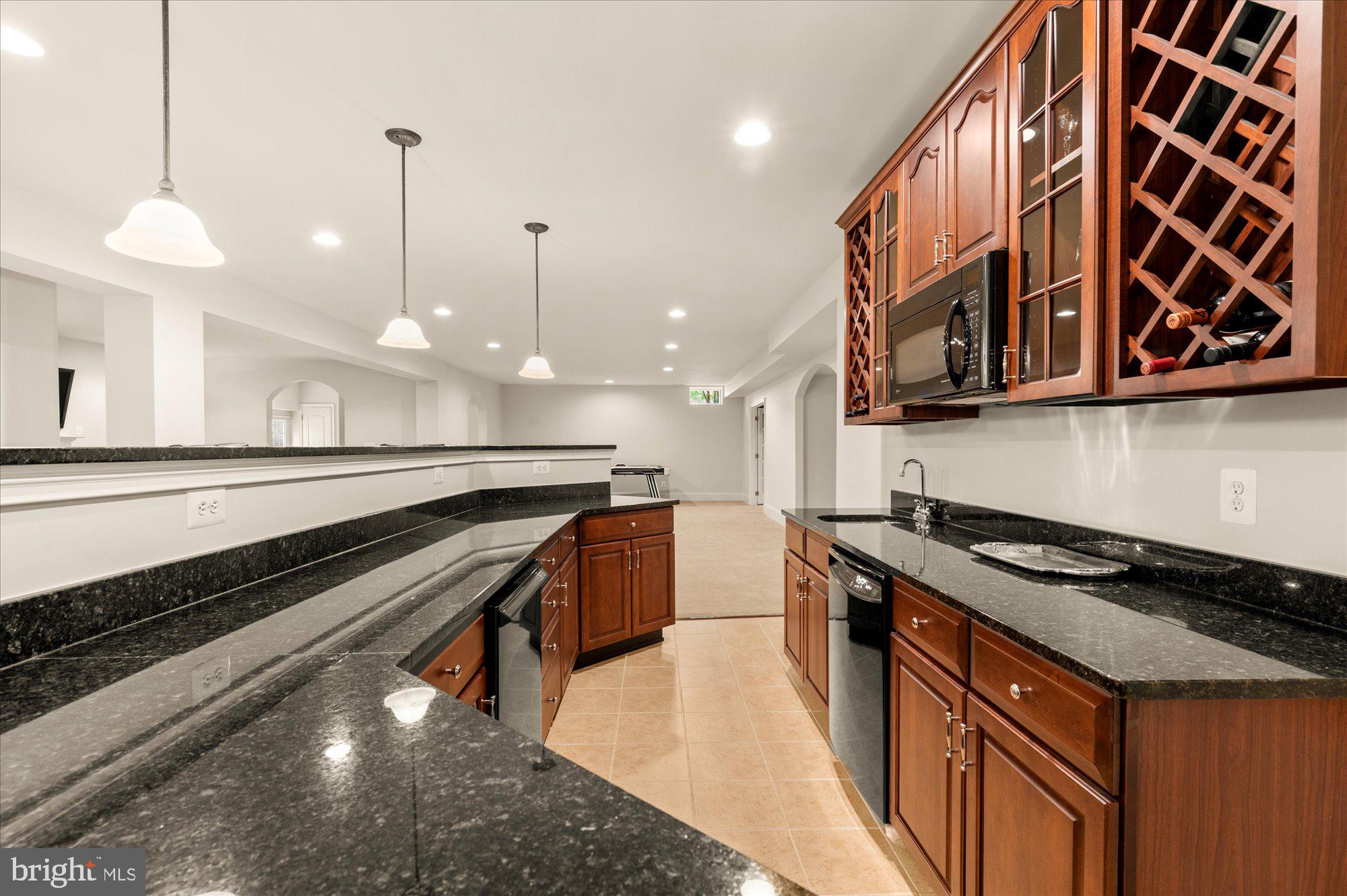 BELMONT COUNTRY CLUB - Residential