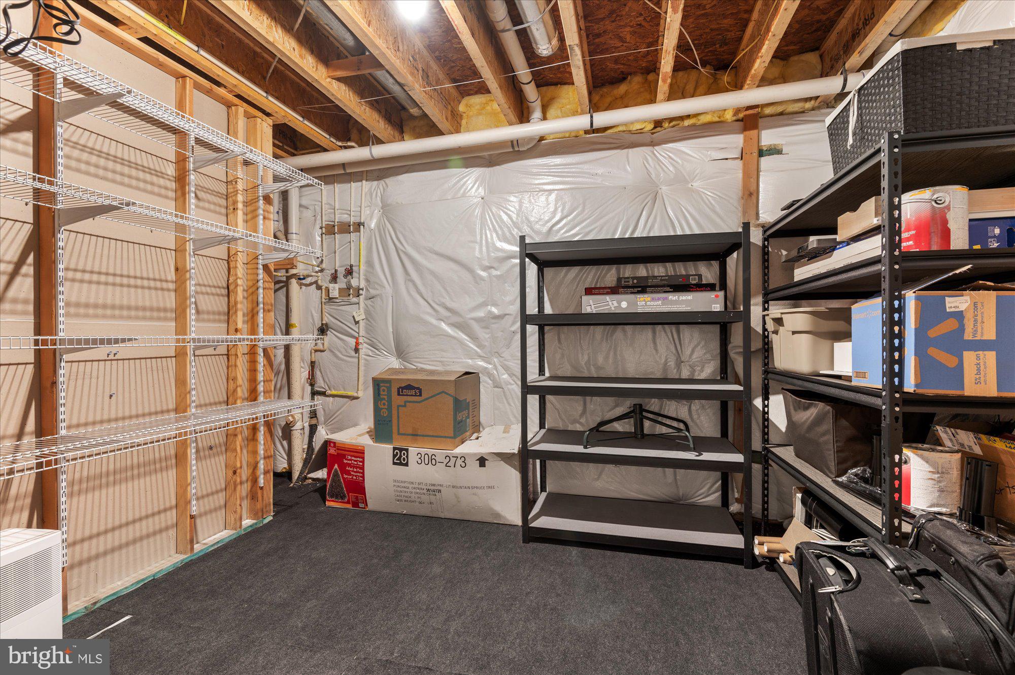 BELMONT COUNTRY CLUB - Residential