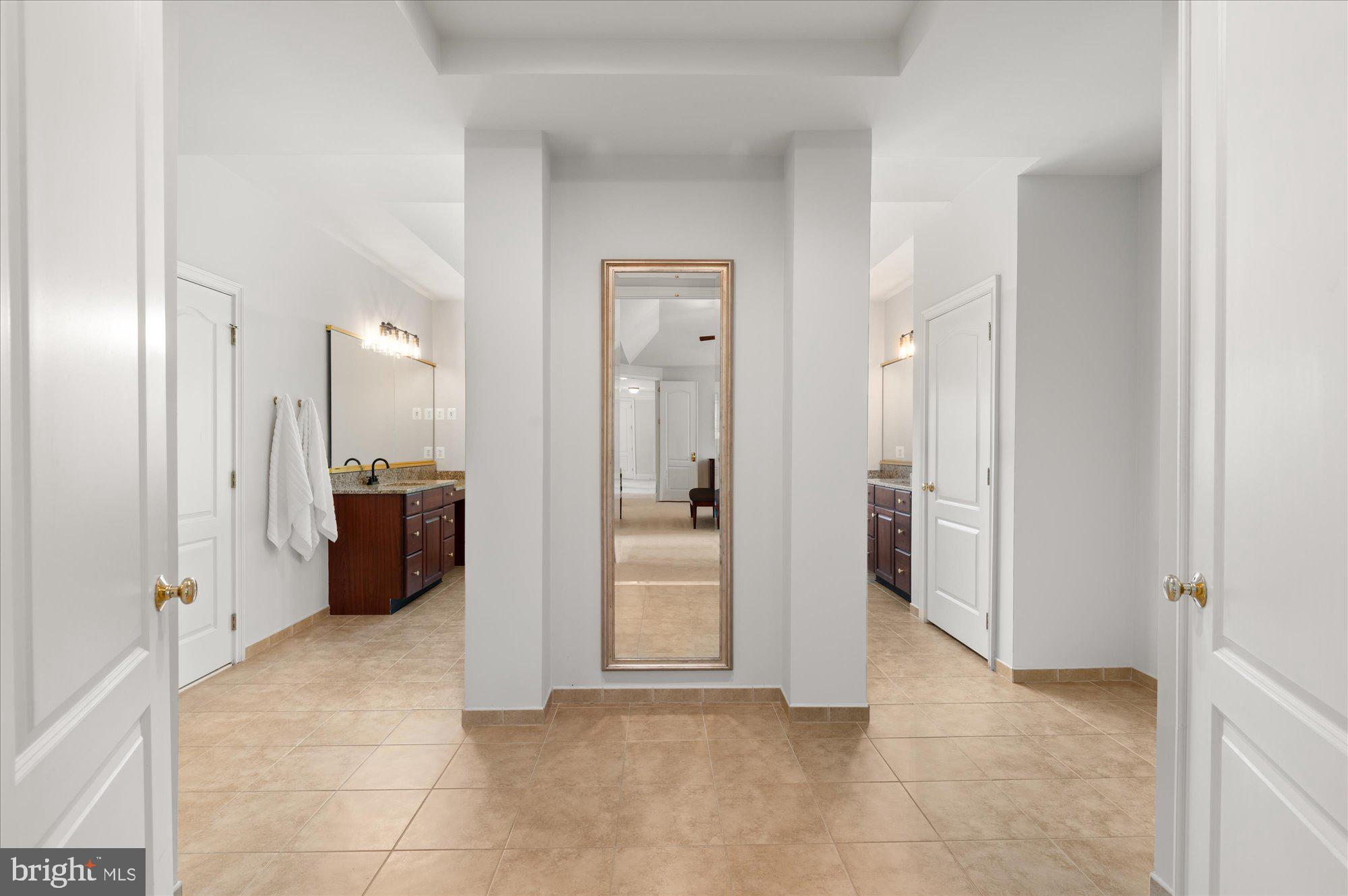 BELMONT COUNTRY CLUB - Residential