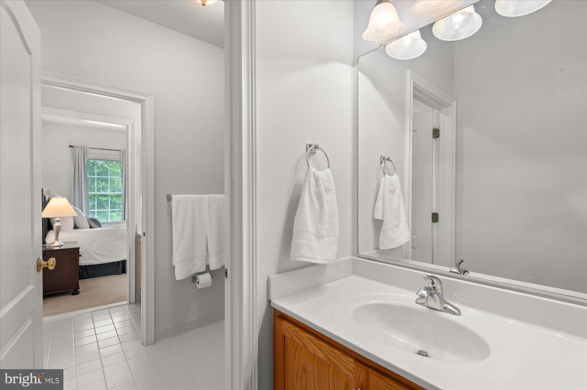 BELMONT COUNTRY CLUB - Residential