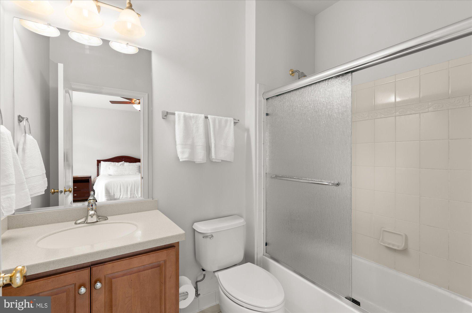 BELMONT COUNTRY CLUB - Residential