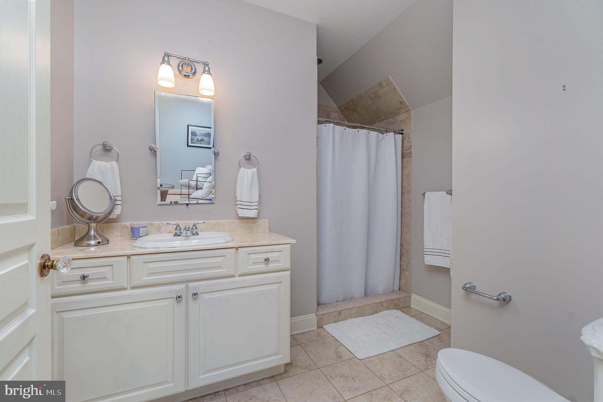 MONKTON - Residential