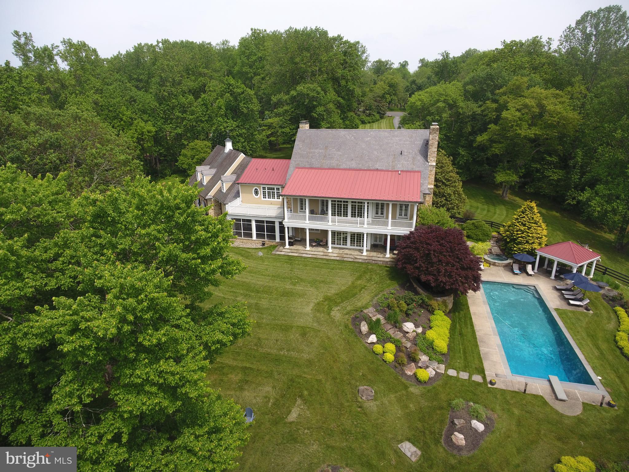 1912 CORBRIDGE LANE