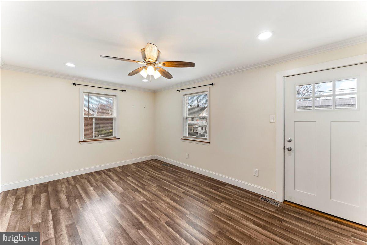 WILLOWBROOK - Residential Lease