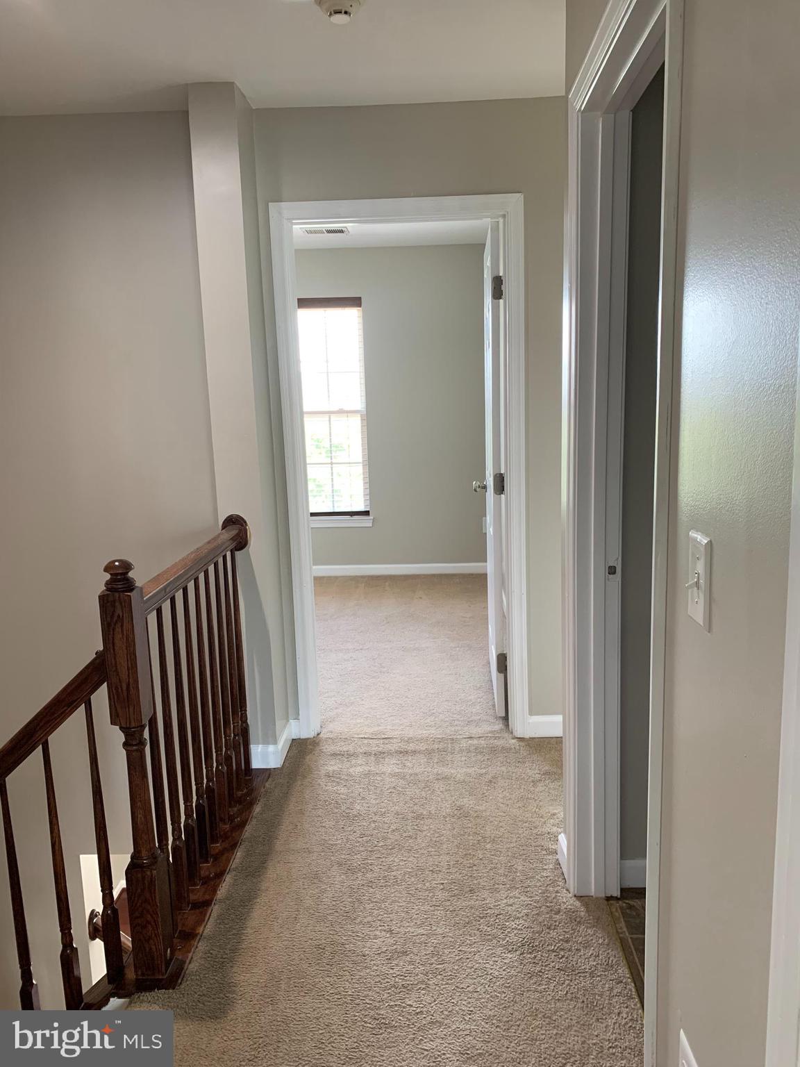 LAKELAND PLACE - Residential Lease