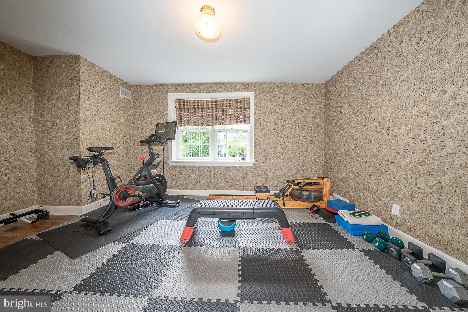 STRAFFORD VILLAGE - Residential