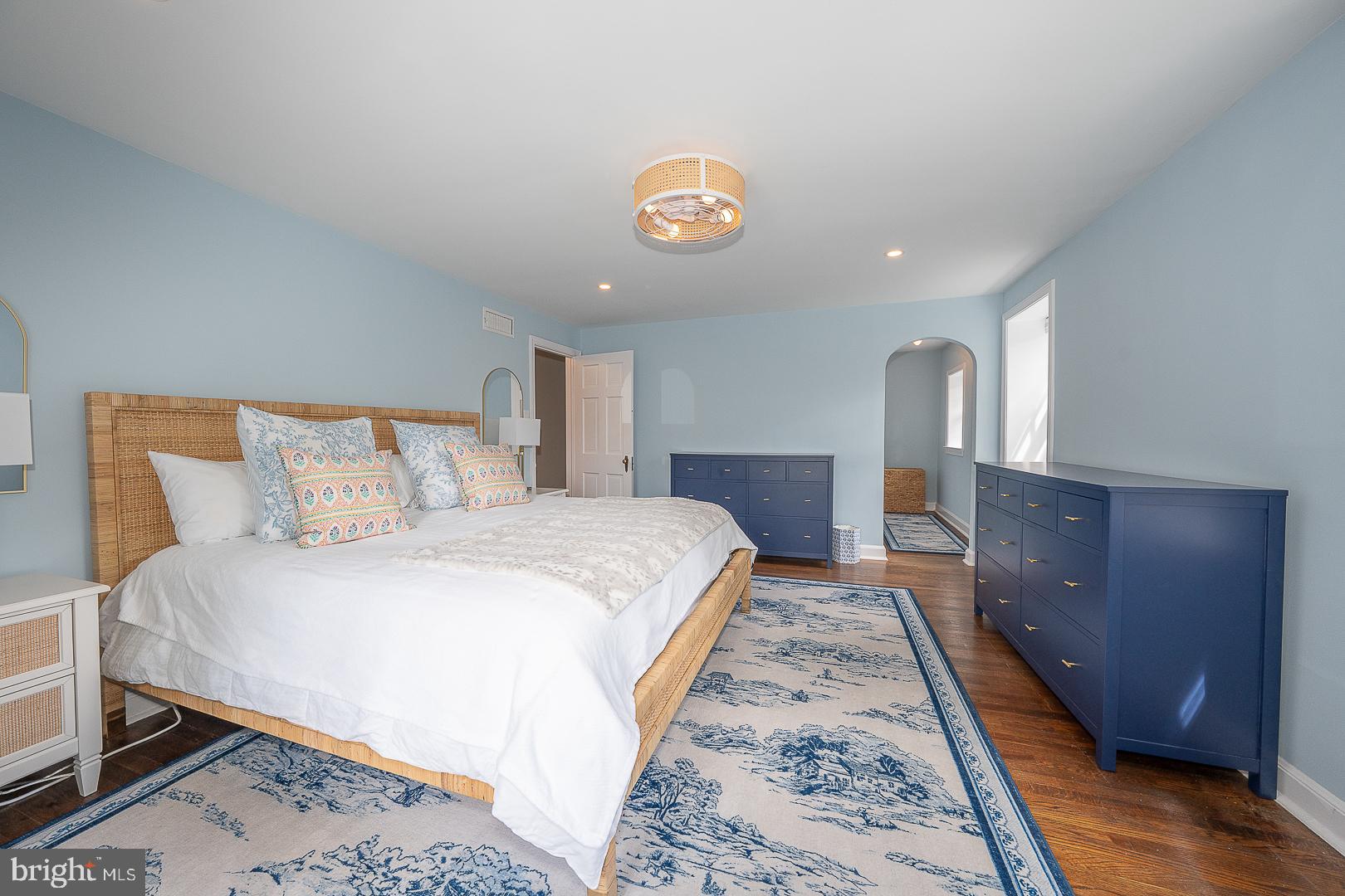 STRAFFORD VILLAGE - Residential