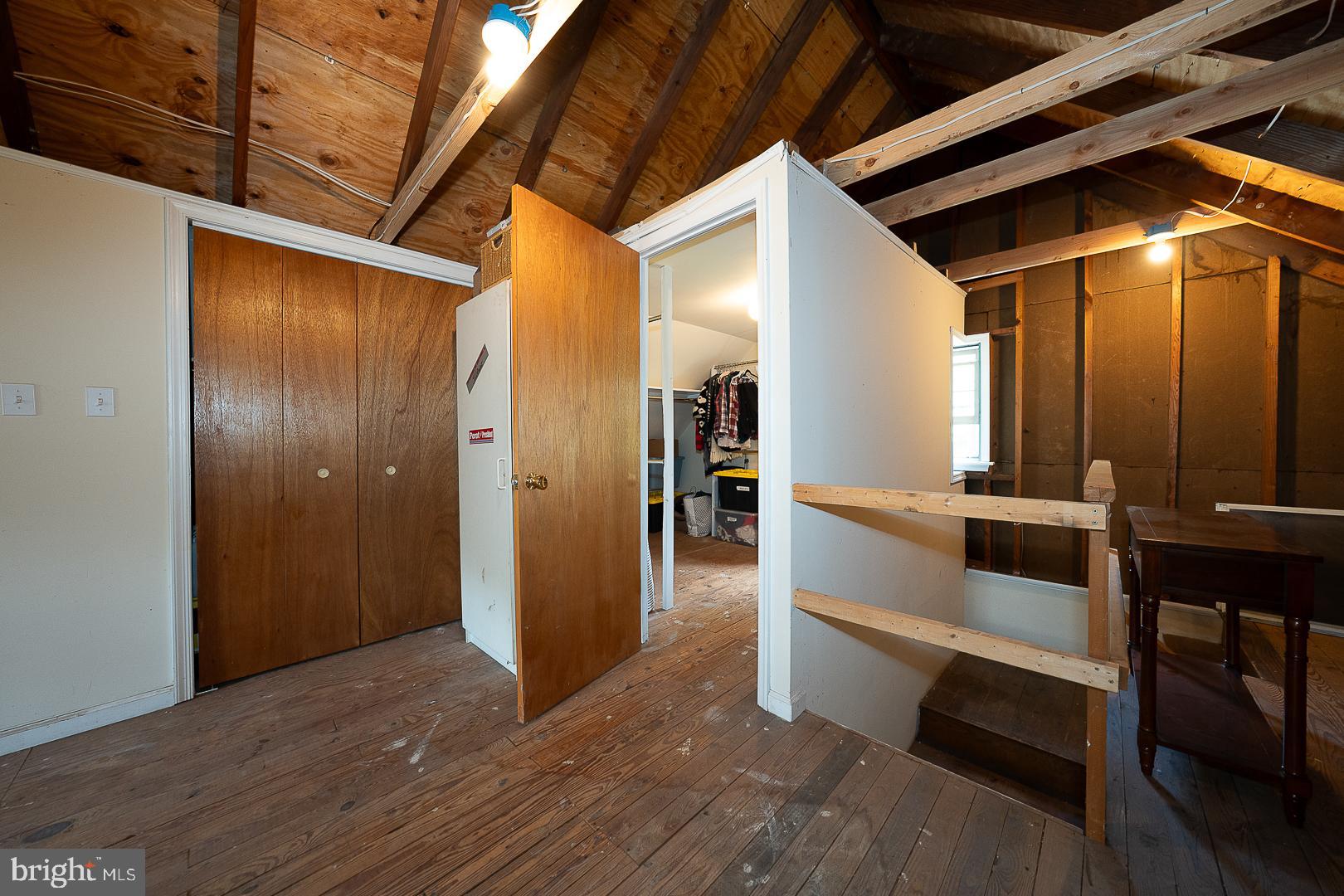 STRAFFORD VILLAGE - Residential