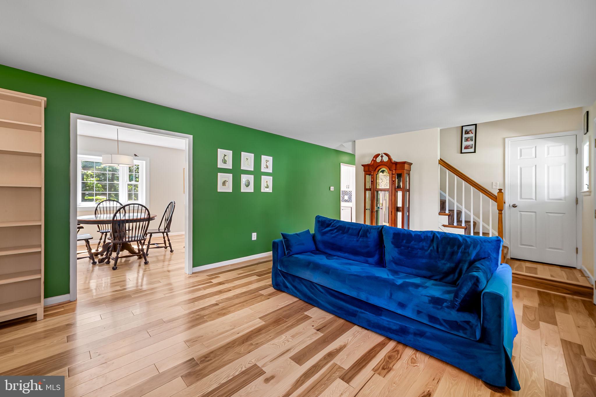 HOWARD HEIGHTS - Residential