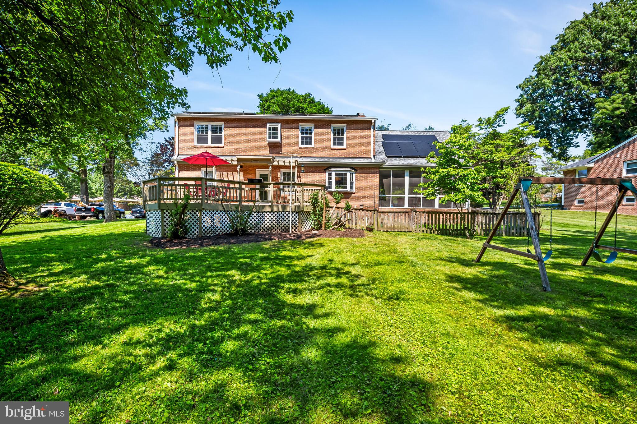 HOWARD HEIGHTS - Residential