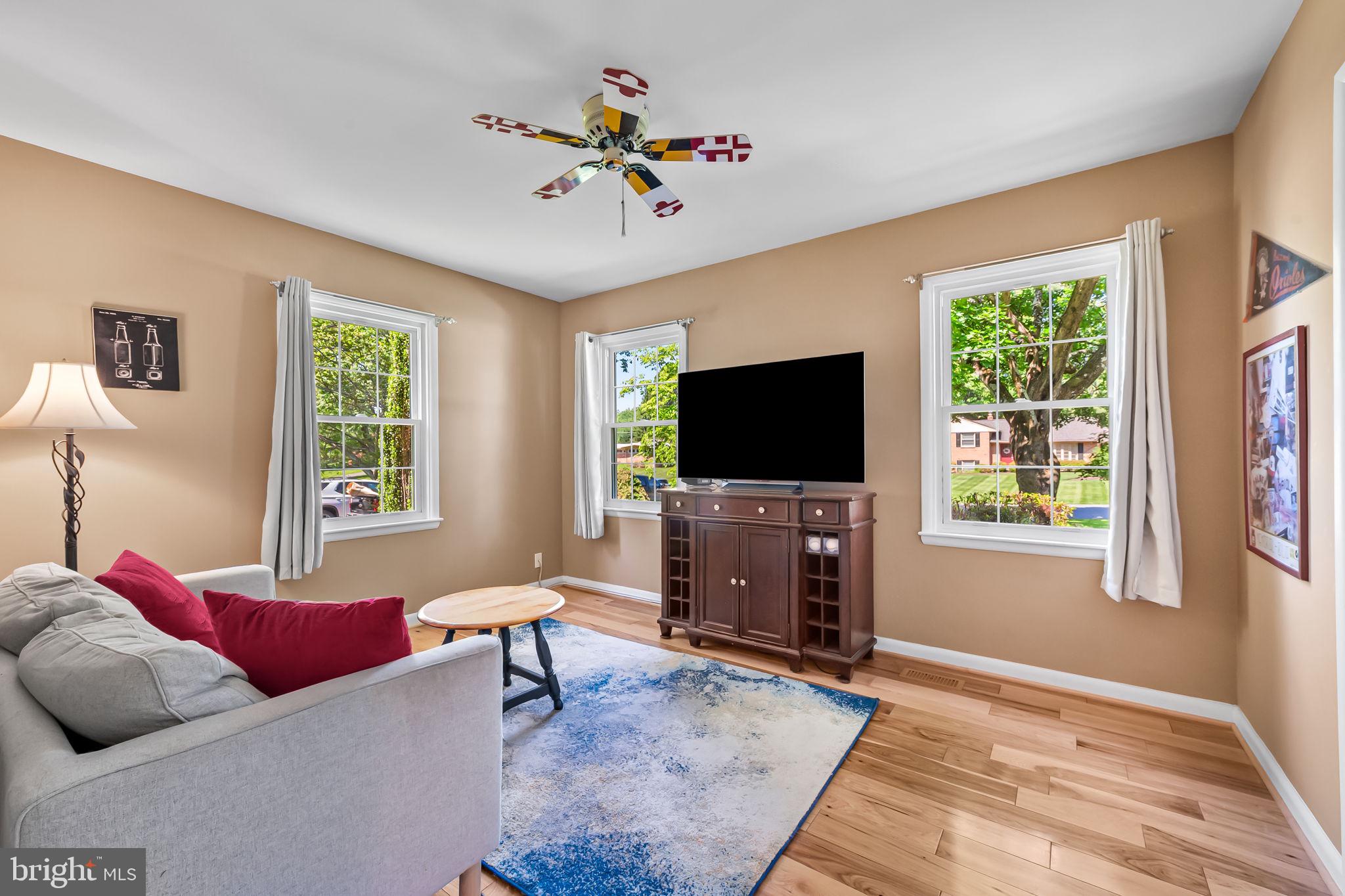 HOWARD HEIGHTS - Residential
