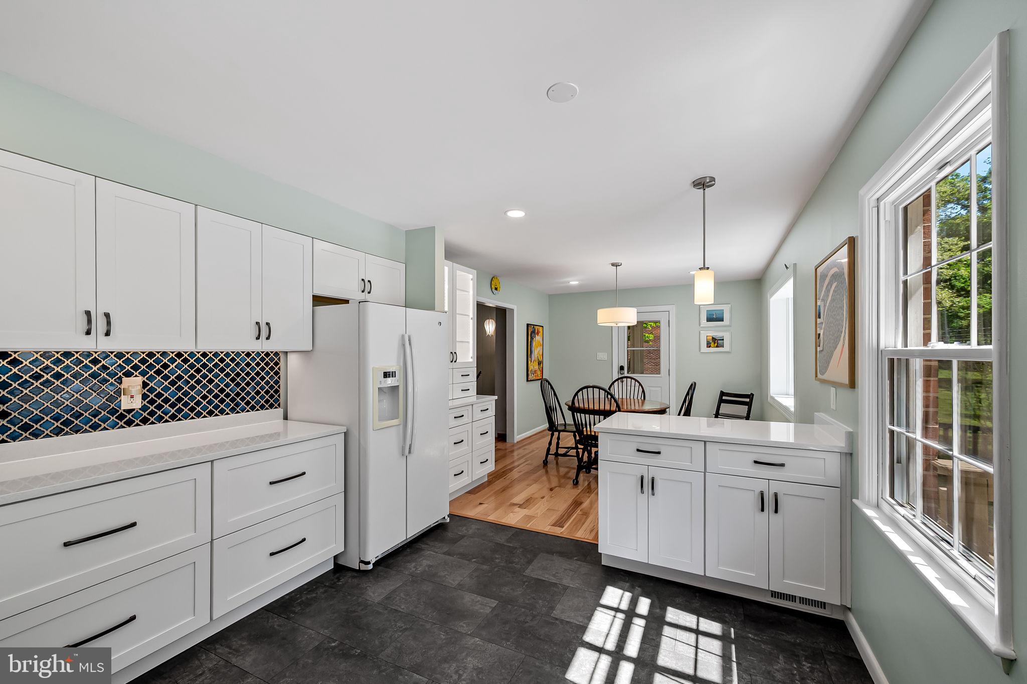 HOWARD HEIGHTS - Residential
