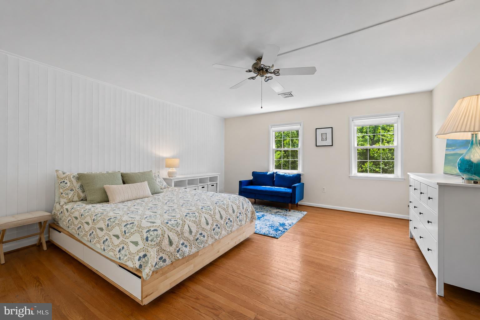 HOWARD HEIGHTS - Residential