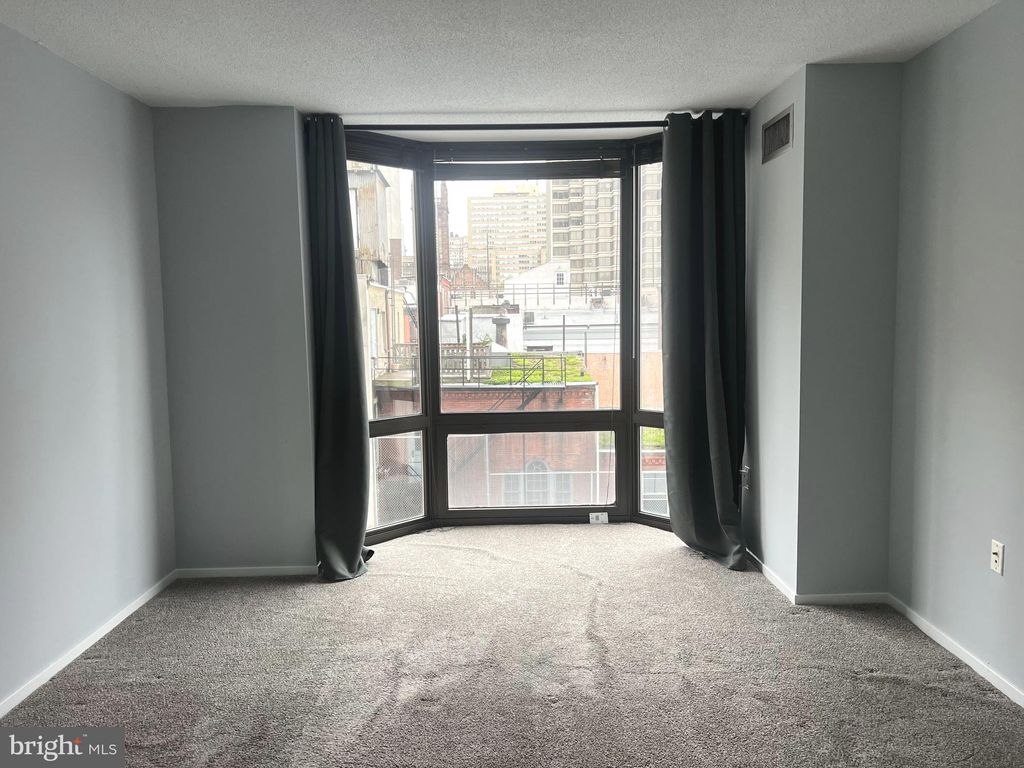 Photo of 2020 Walnut Street #6C, PHILADELPHIA, PA 19103 (MLS # PAPH2507100)