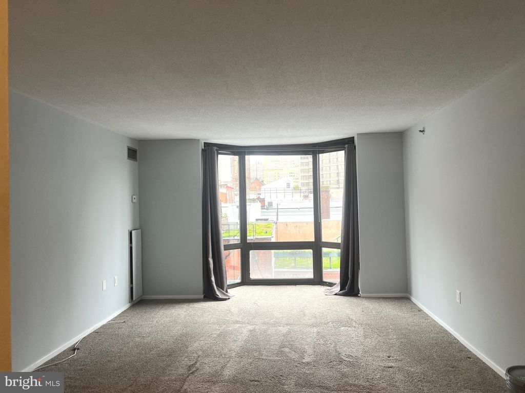 Photo of 2020 Walnut Street #6C, PHILADELPHIA, PA 19103 (MLS # PAPH2507100)