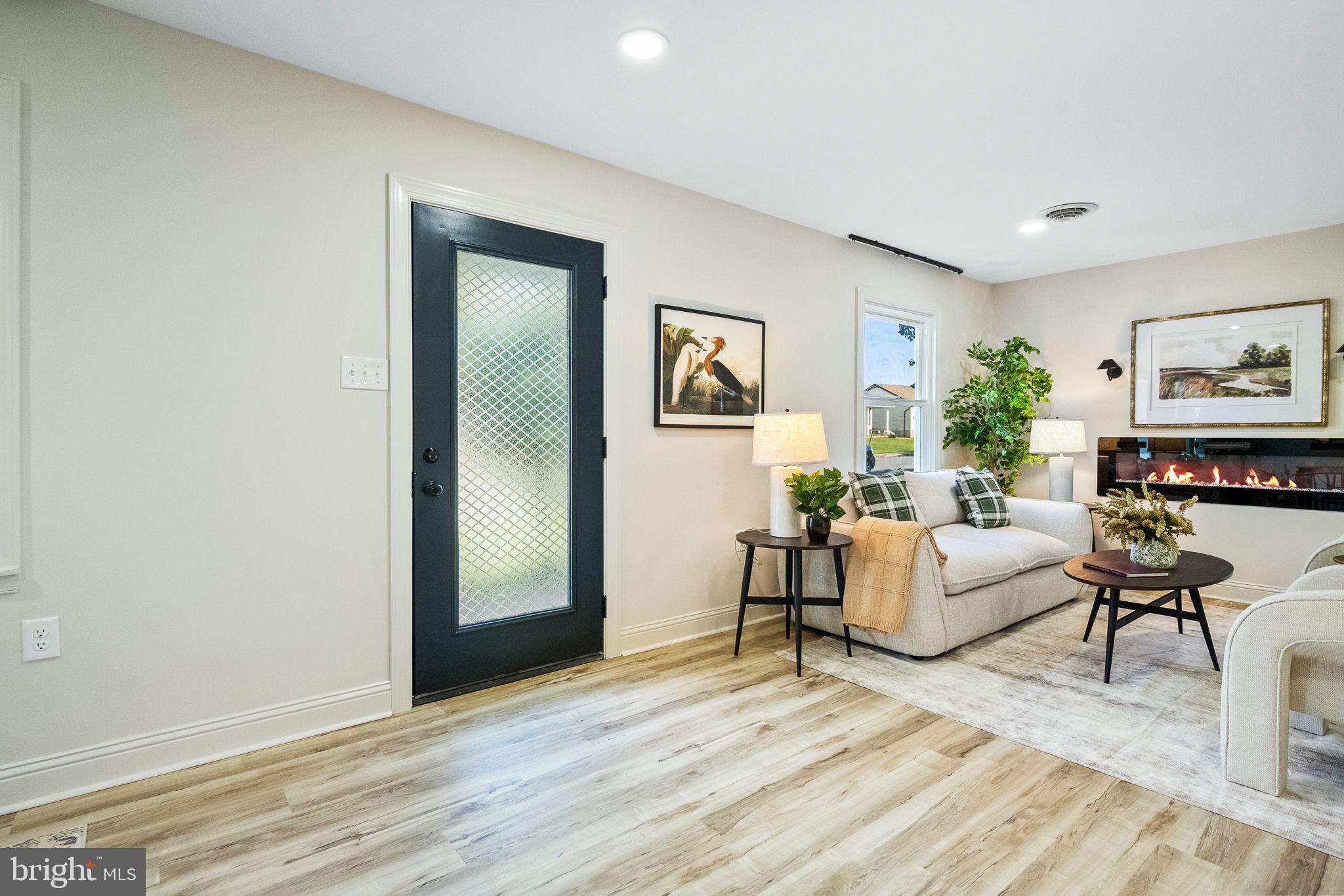 PATRICK HENRY ESTATES - Residential