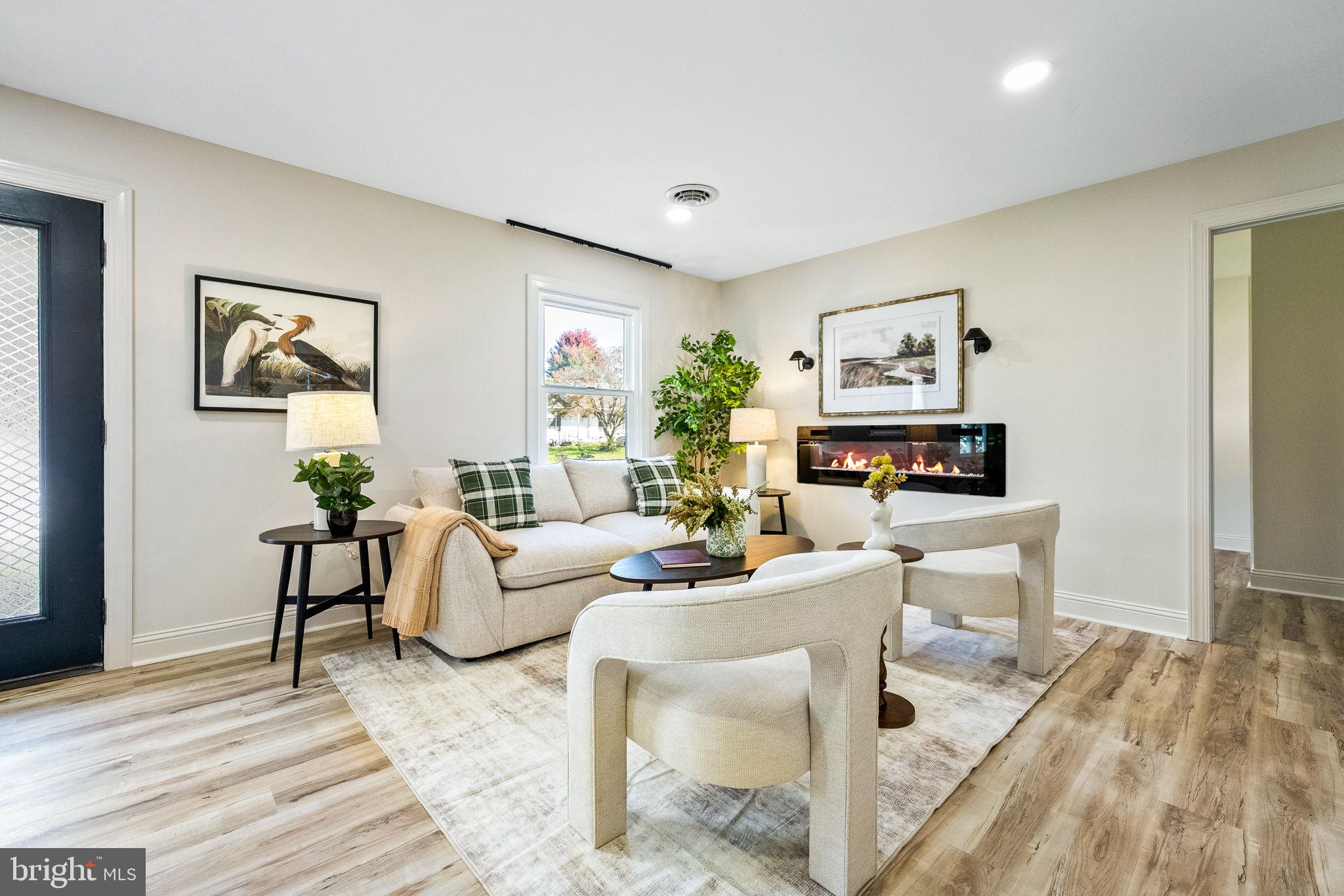 PATRICK HENRY ESTATES - Residential