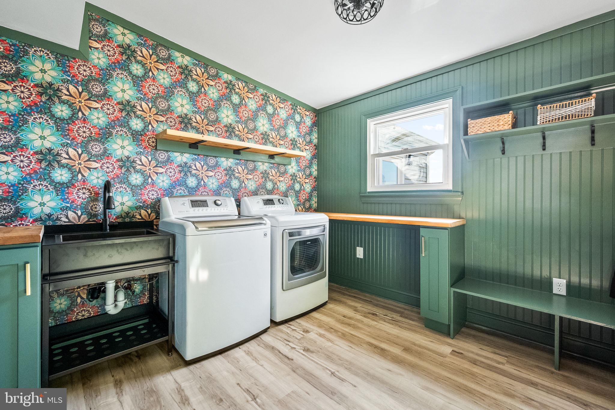 PATRICK HENRY ESTATES - Residential