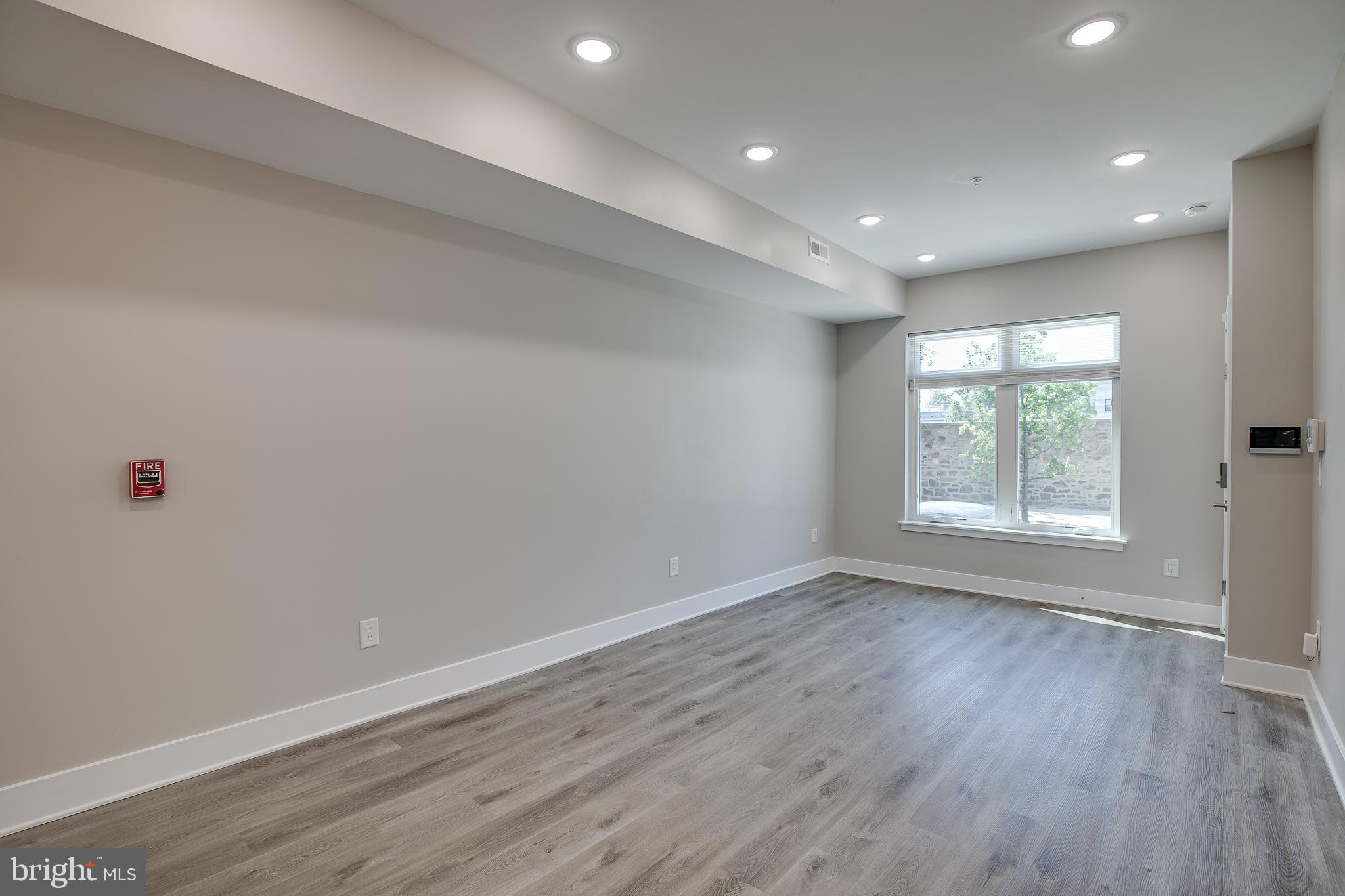 FRANCISVILLE - Residential Lease