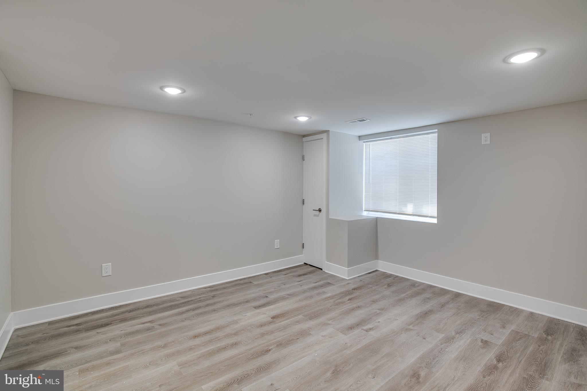 FRANCISVILLE - Residential Lease