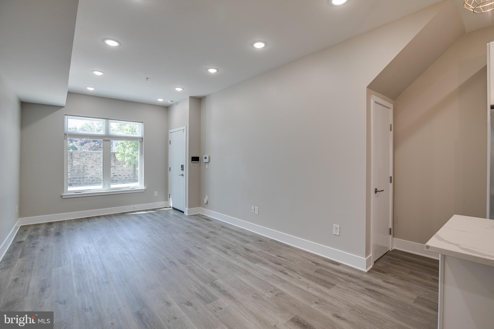 FRANCISVILLE - Residential Lease