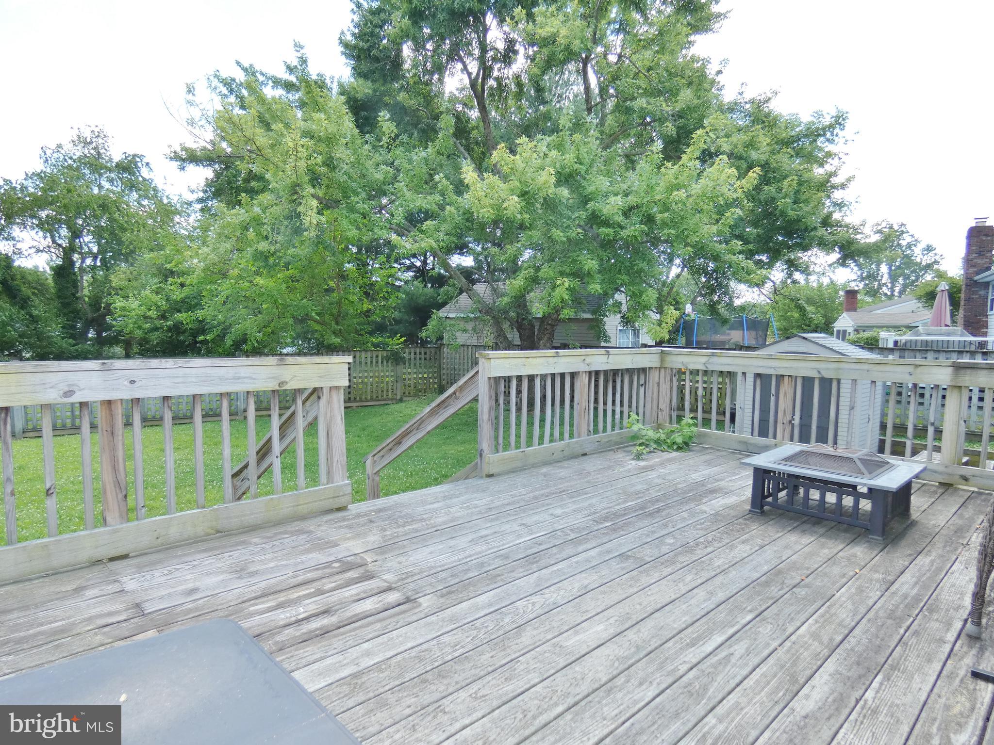 SILVER GATE - Residential Lease