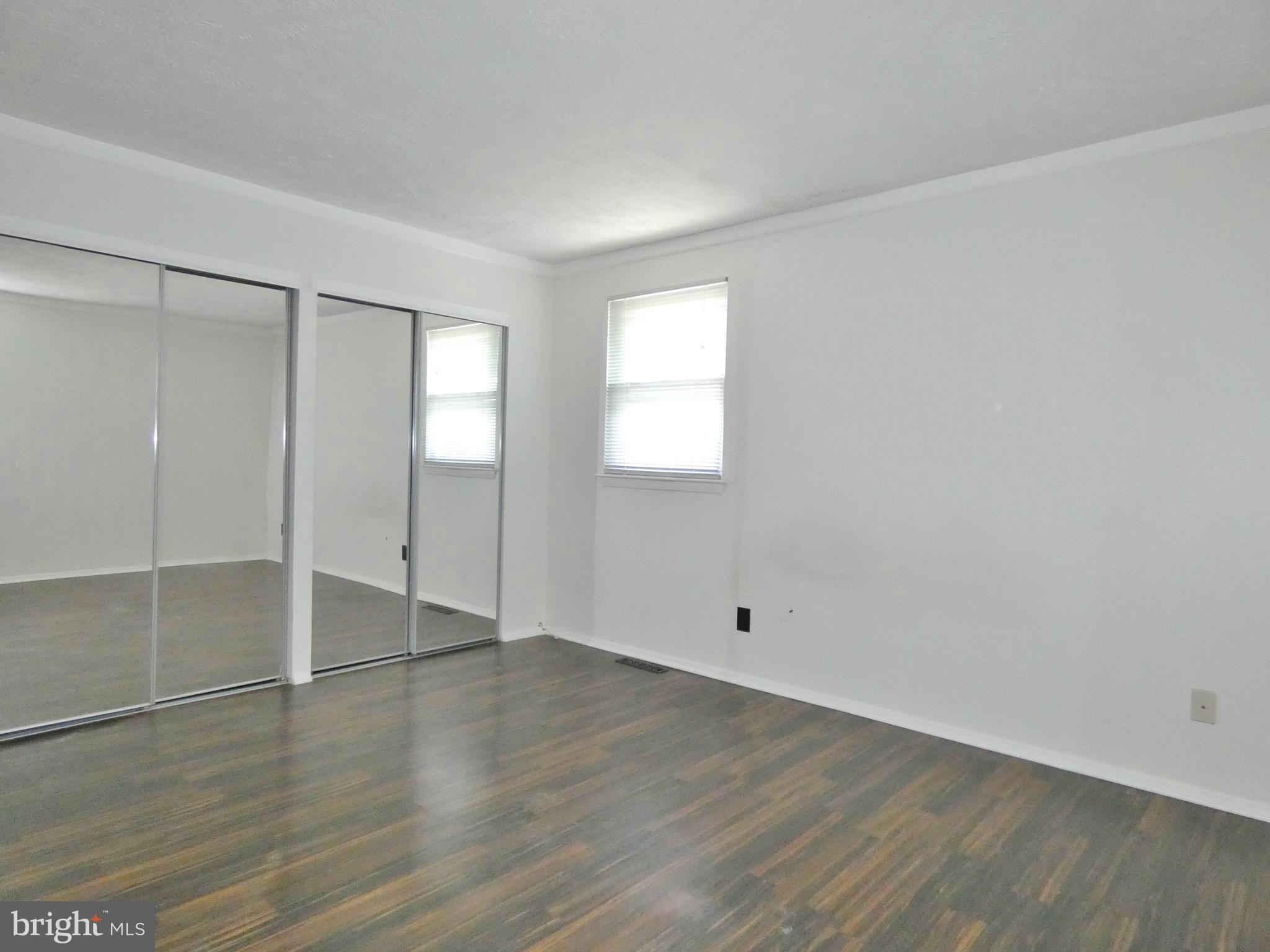 SILVER GATE - Residential Lease