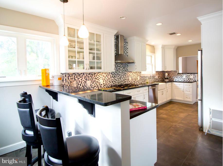 BARCROFT - Residential