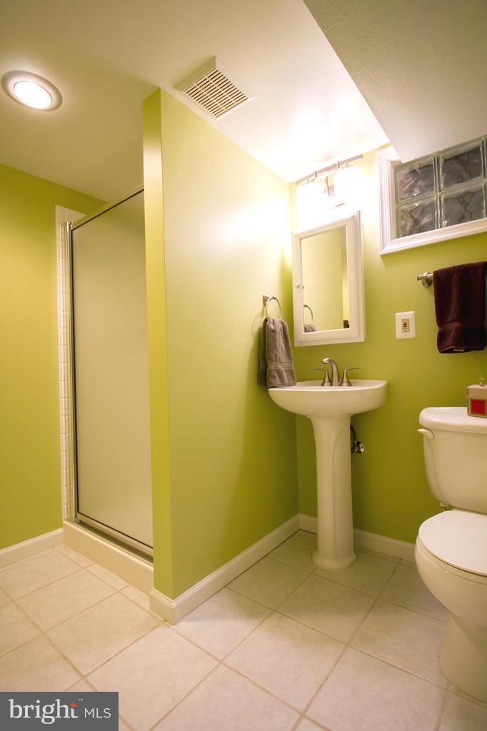 BARCROFT - Residential